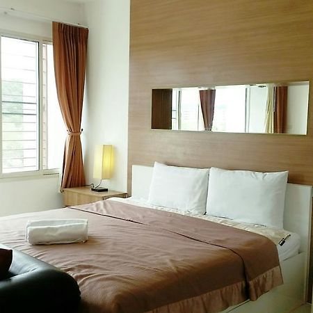 The Seacraze Hua-Hin By Montri C. Apartamento Hua Hin Exterior foto